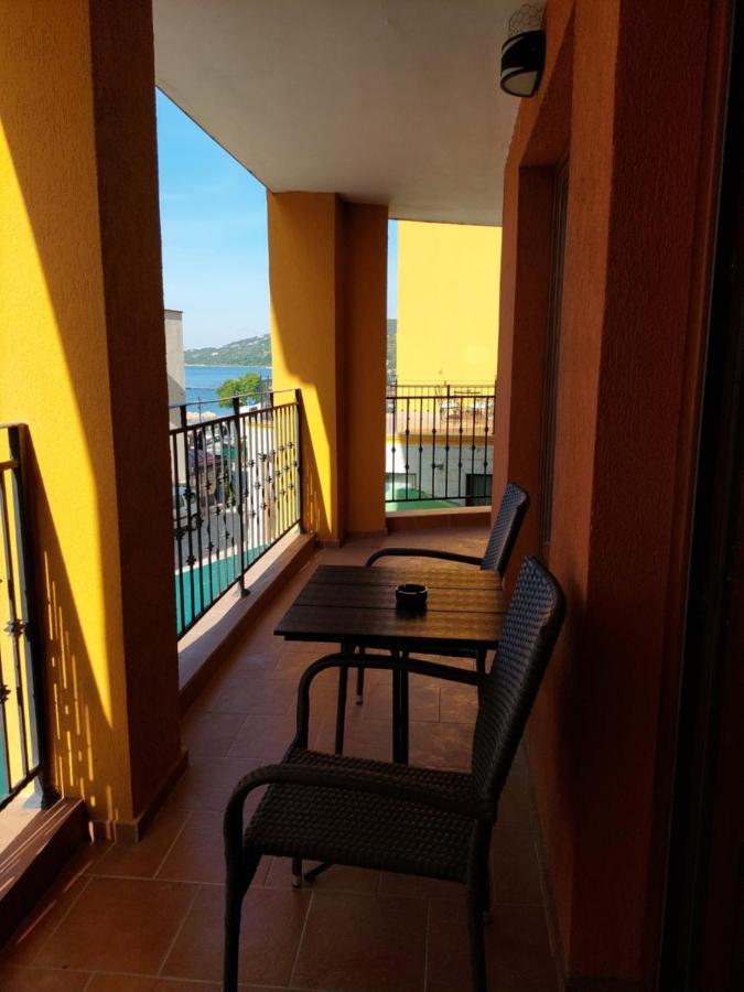 Supreme Danieli - Holiday Apartment By The Sea Балчик Екстериор снимка
